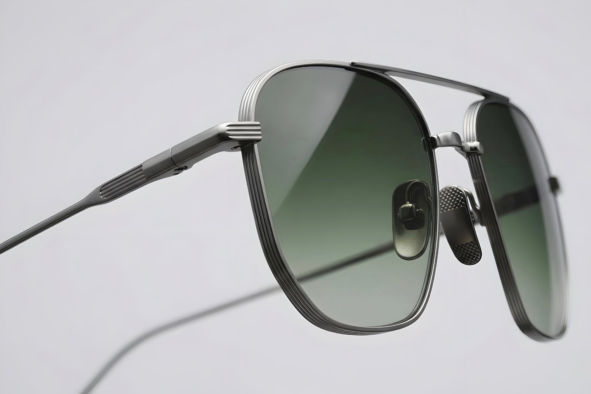 Di Capo Montana Silver Green - premium titanium blue light glasses