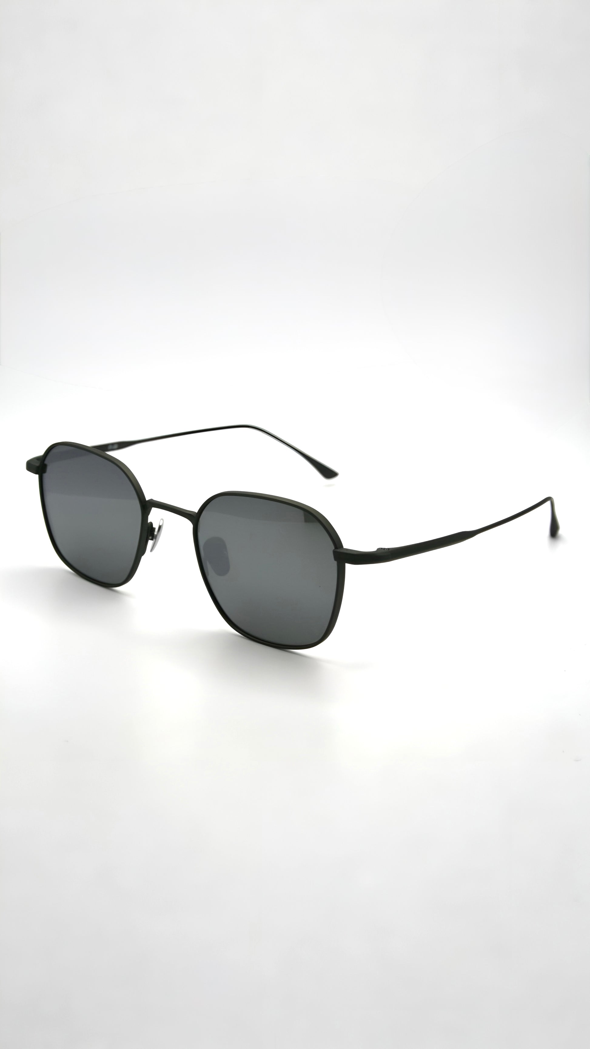Shelby by Di Capo - Black titanium blue light glasses