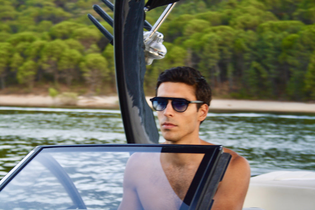 Di Capo Siargao sunglasses - Black acetate frame detail