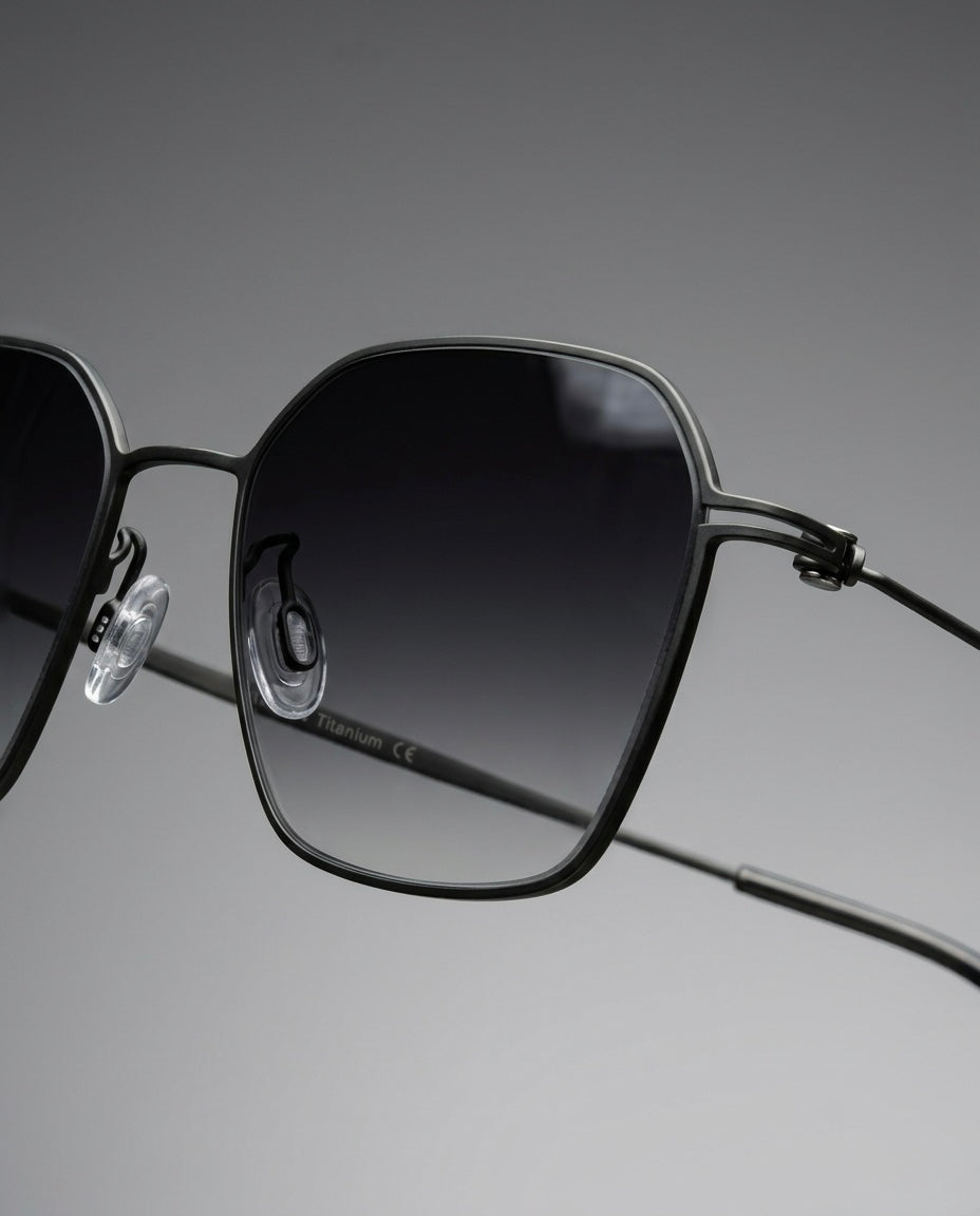 Di Capo Gekko - Black titanium blue light glasses